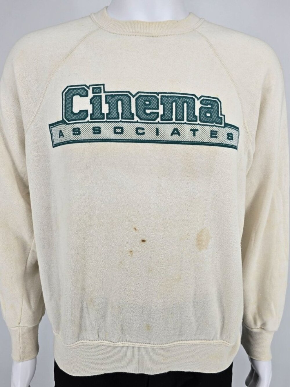 Vintage 1980s Bassett-Walker Cinema Associates Box Fit Raglan Sweatshirt (XL)